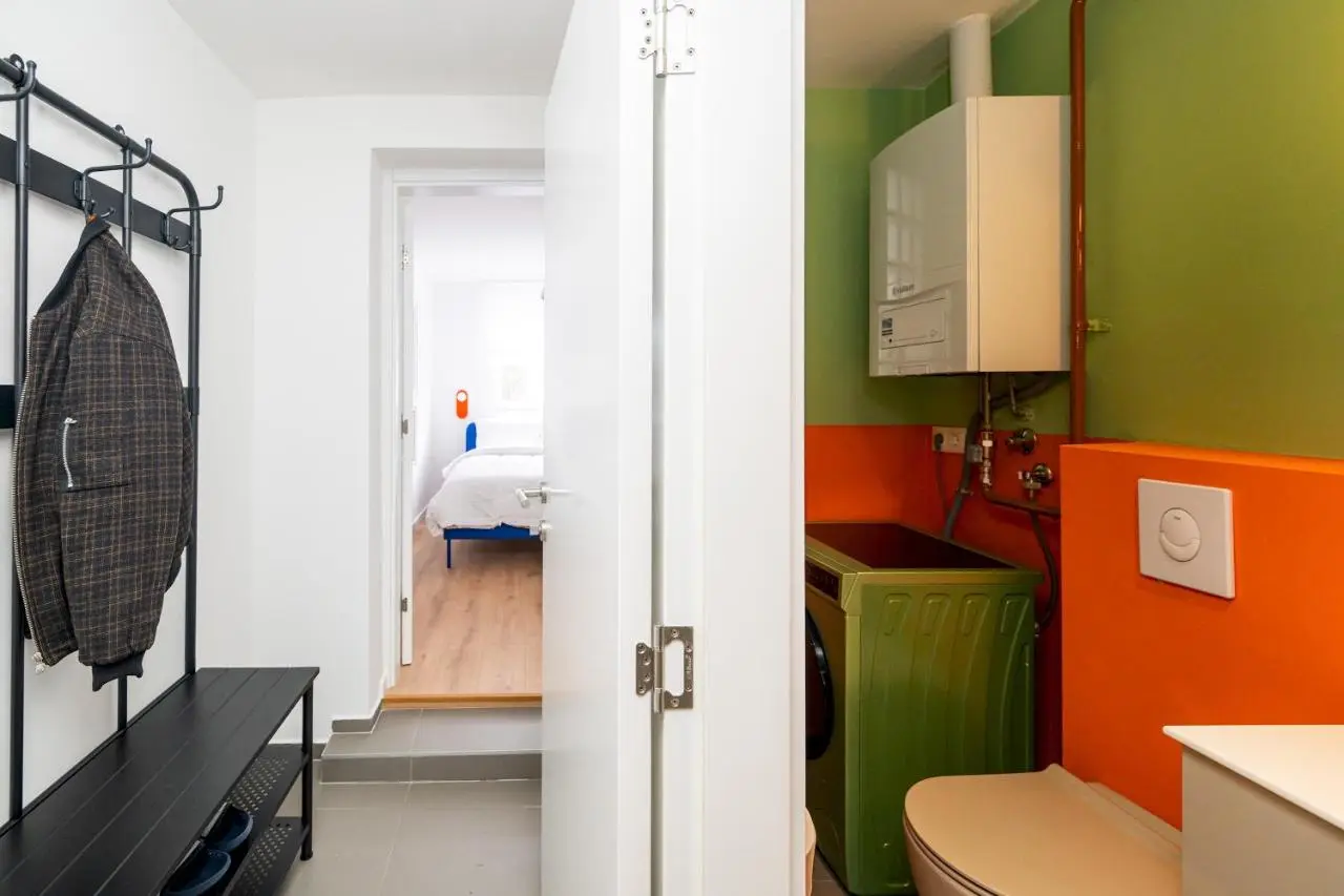 Colorful 3-Bedroom Apartment