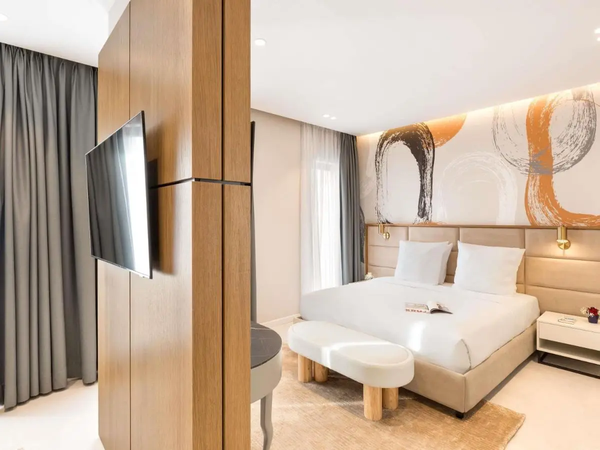 Mercure Tirana