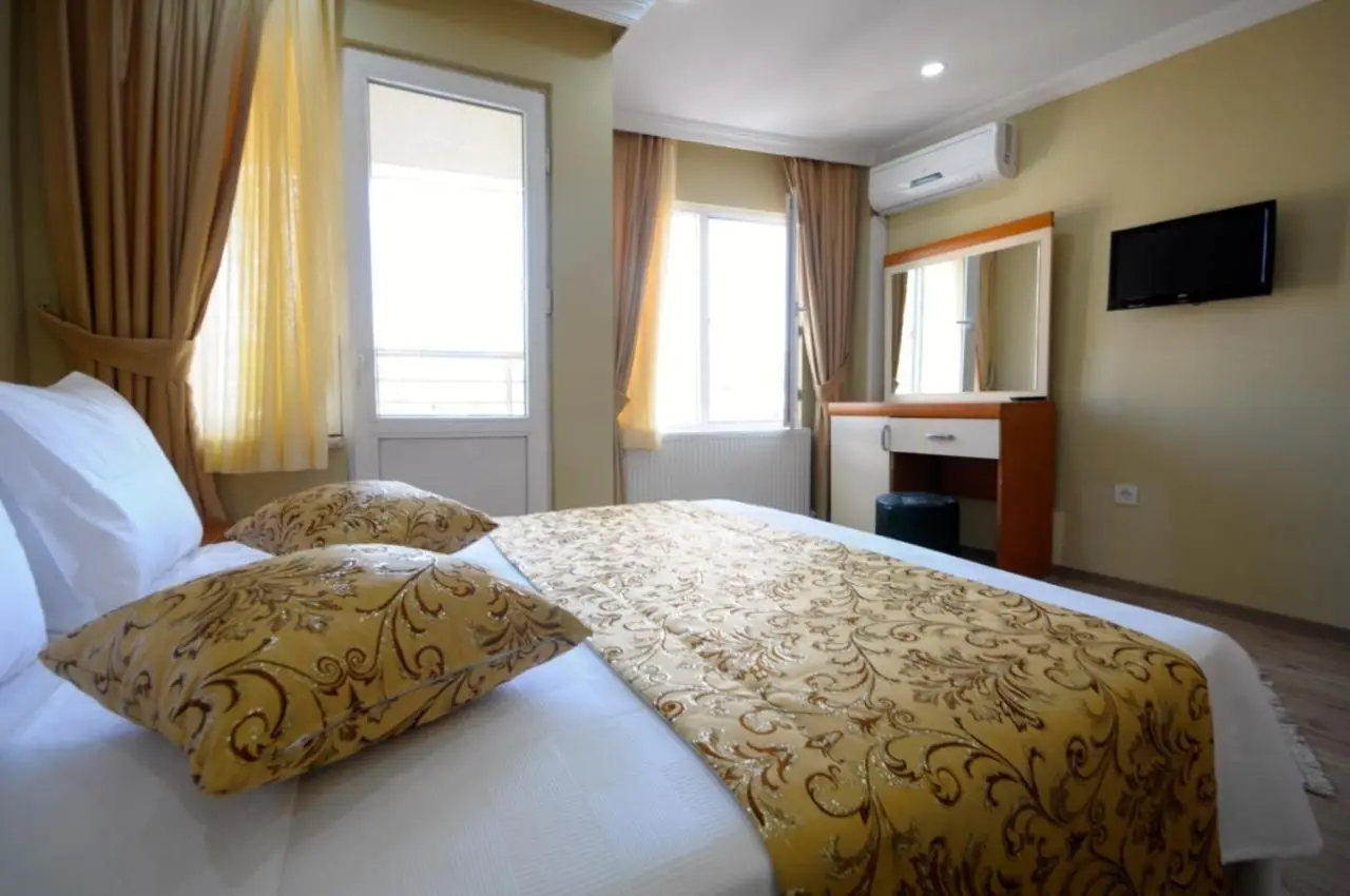 Marida Suit - Istanbul Taksim