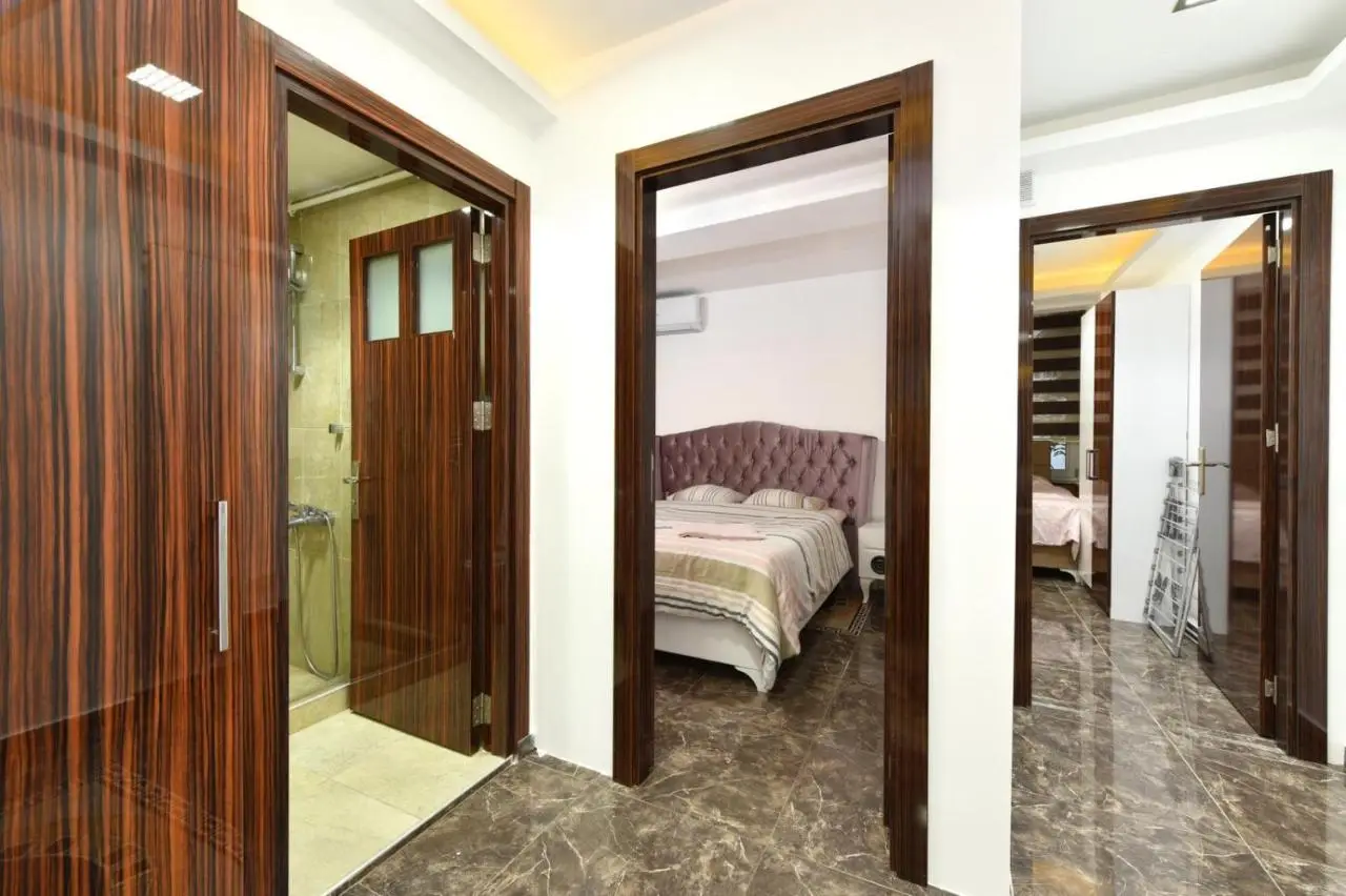 Castle Suite