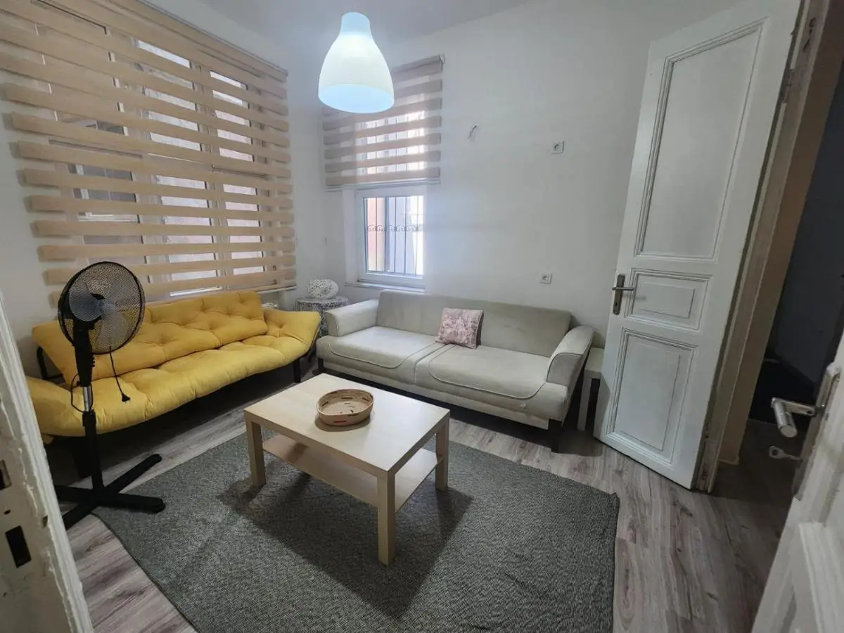 Nostalgia Apartment