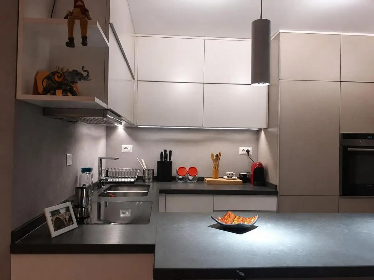 Lake View Apartment
