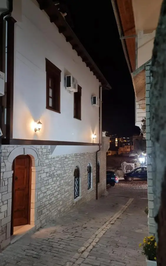 Master Hotel