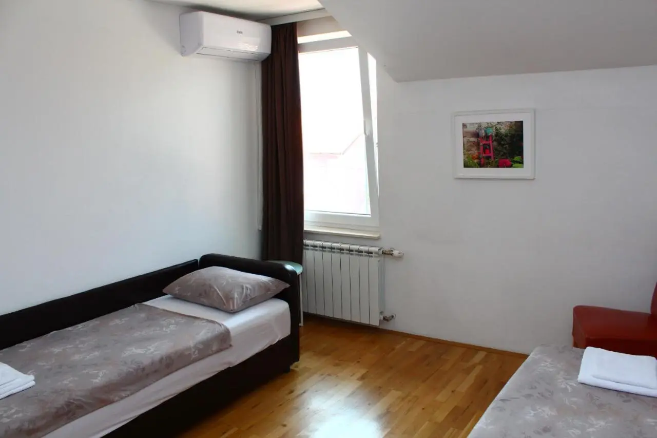 Olad Riverview Townhouse
