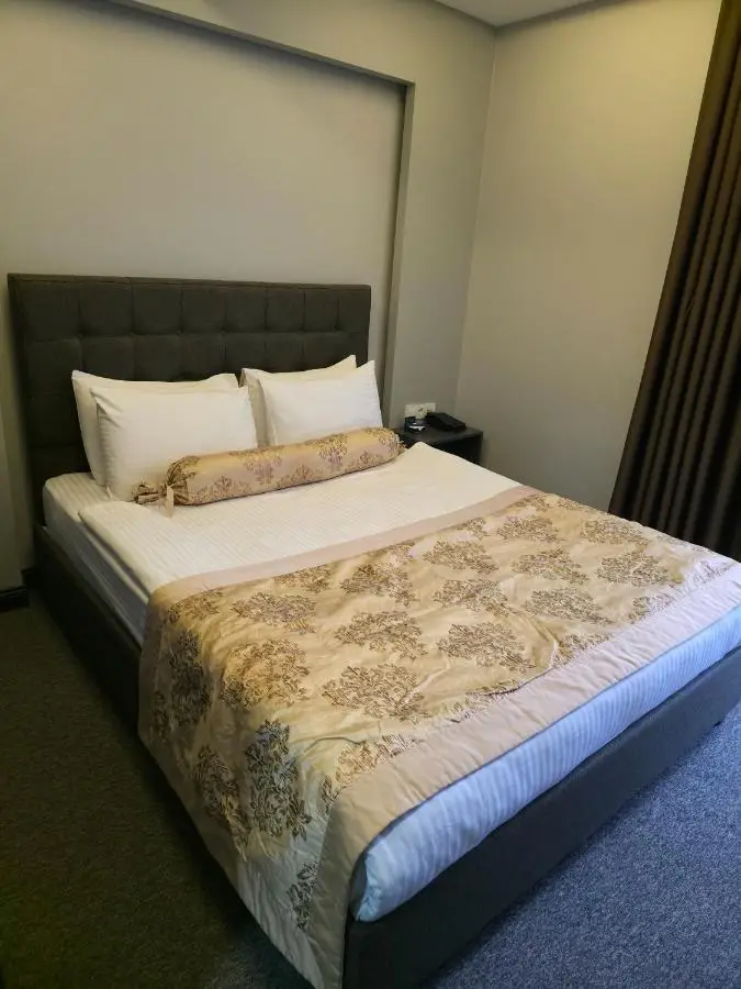 Gardan Hotel