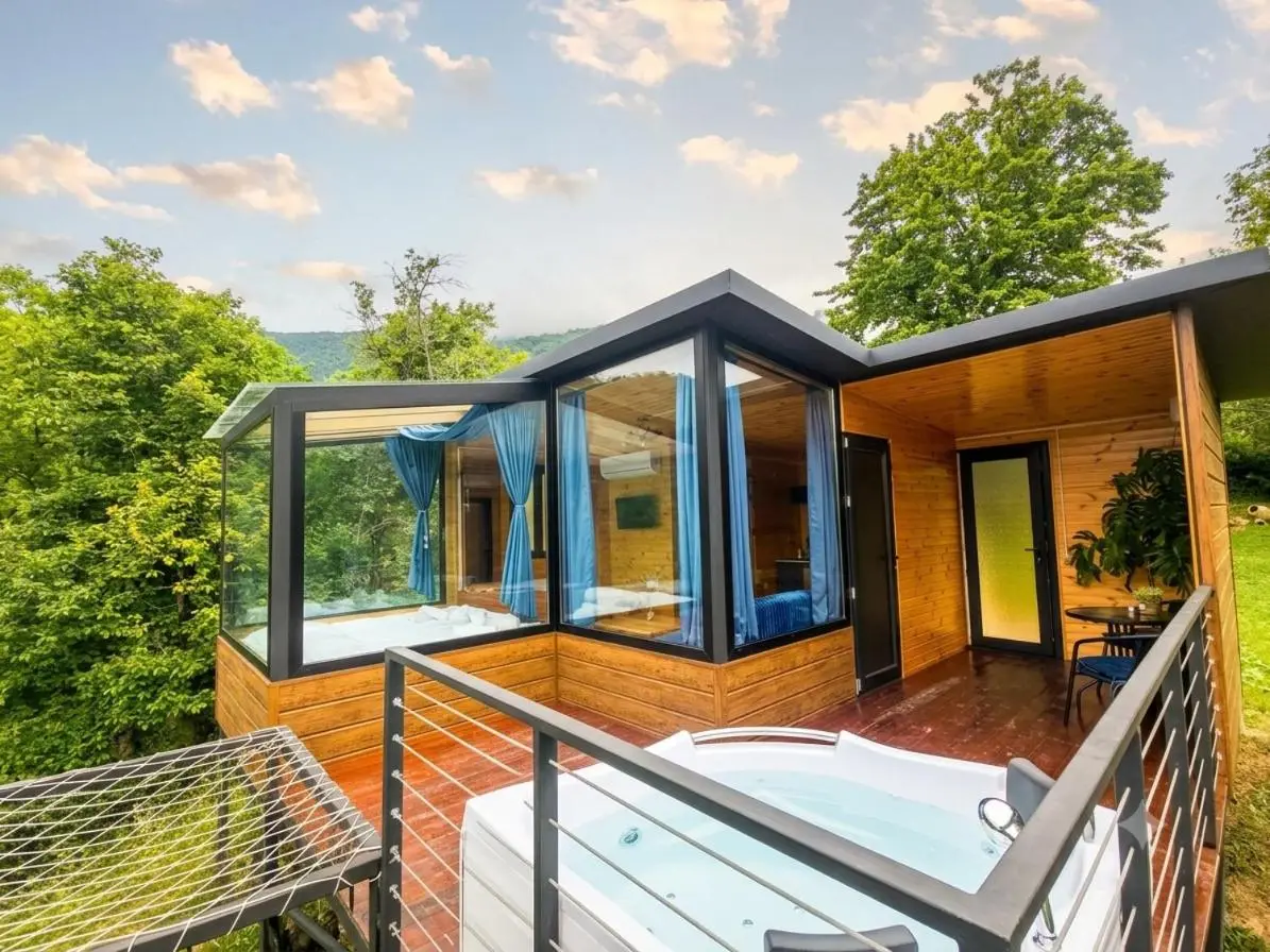 Hill House Merisi