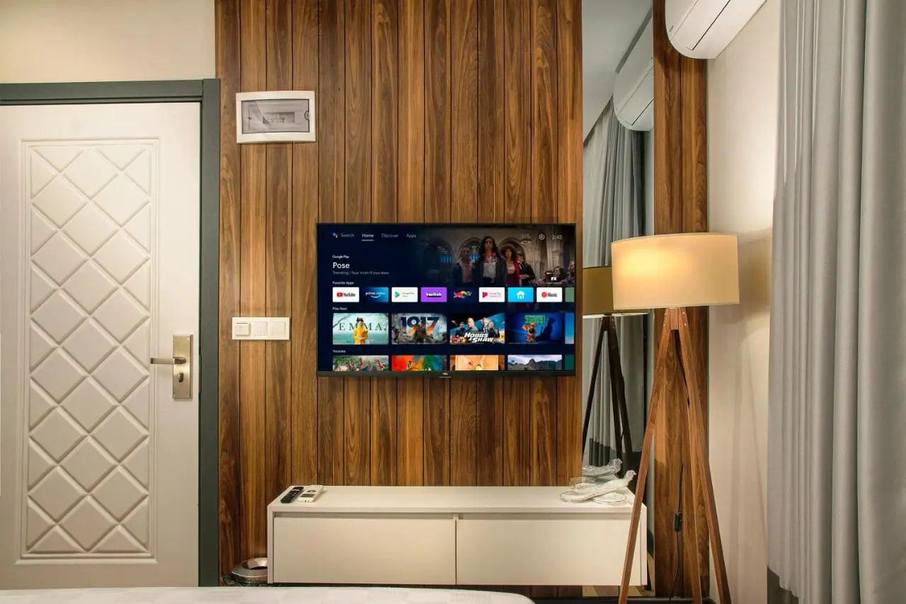 La Mia Suites