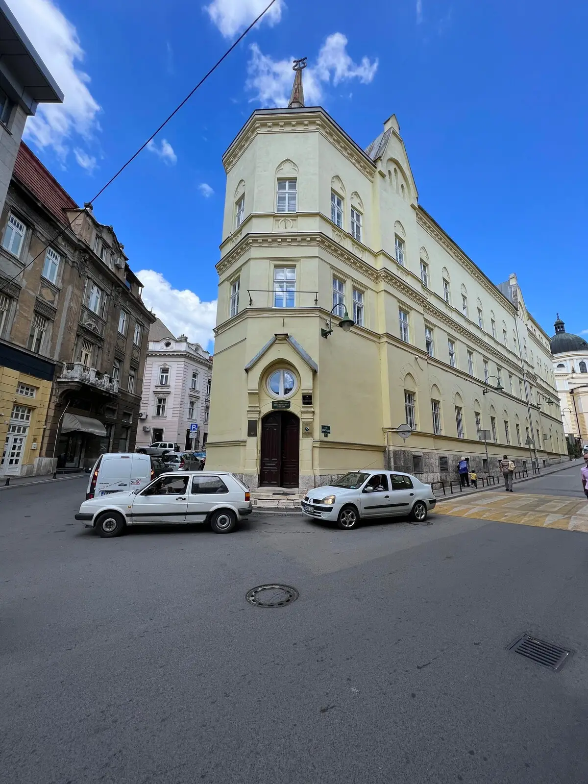 Apartment Elegance in Historic Old Town Sarajevo