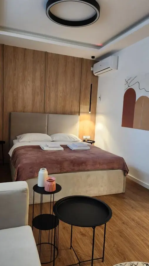 Apartmani Dobrinja - Free parking