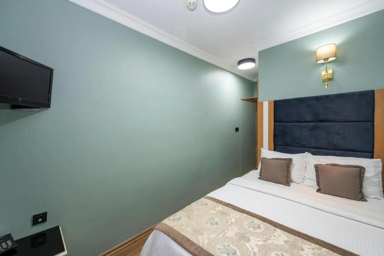 Ista Palace Hotel