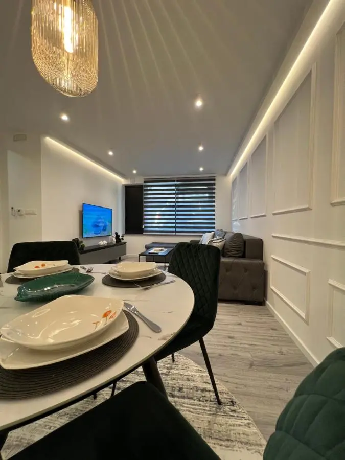 Tao Apartment, Sarajevo - Free Parking & Private Garage