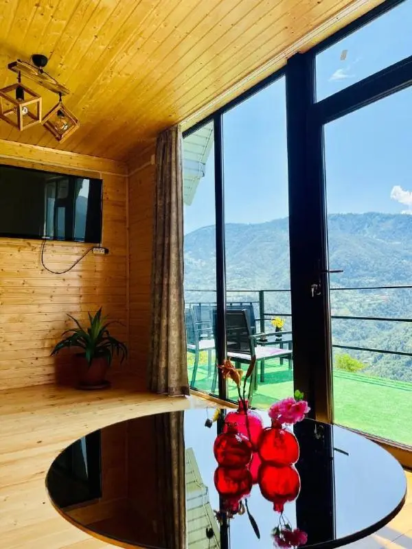 Paradise Inn