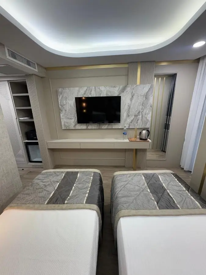 Elysia Plus Hotel