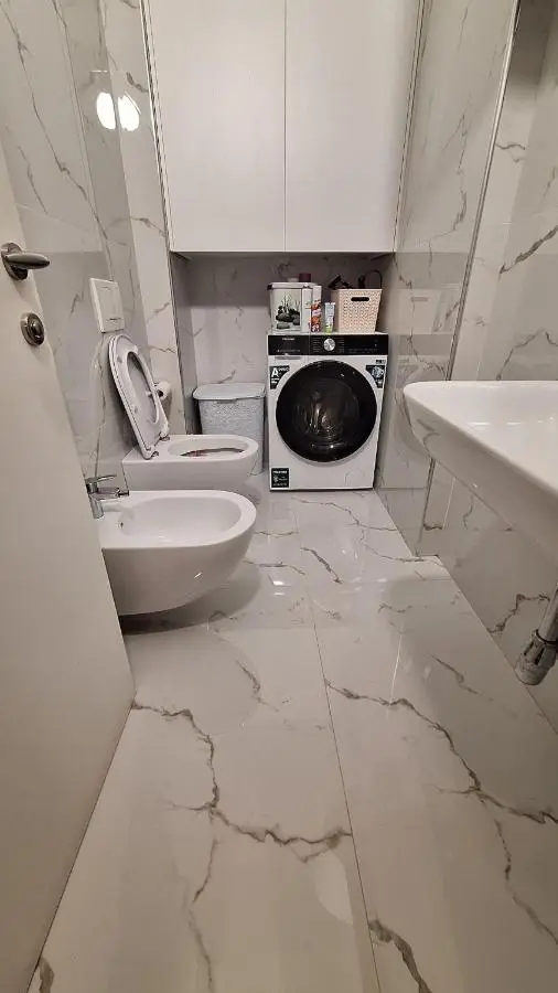 White Palace Apartment