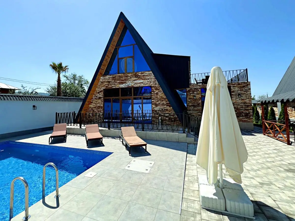 SOLAR Hotel and Restaurant