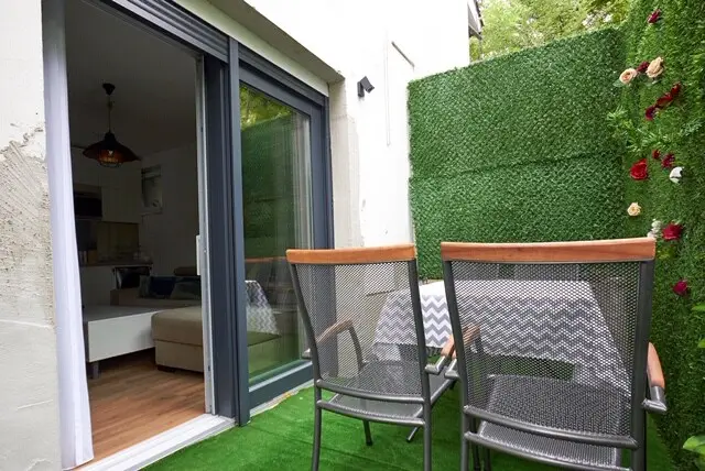 Charming Two Bedroom Apartment Zara
