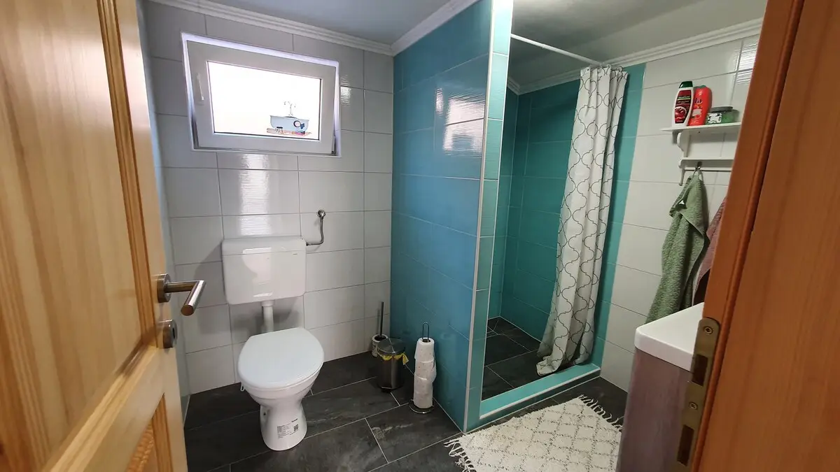 Lovely 2 bedroom apartment next to river Una!
