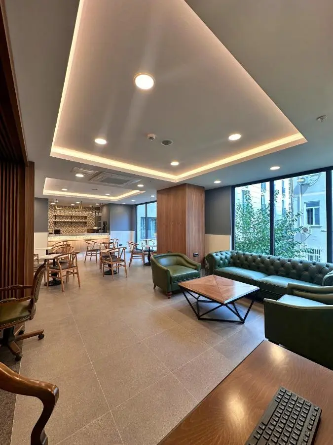 Hotel Sapphire