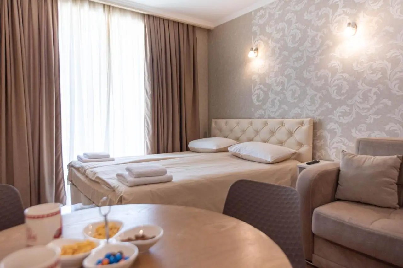 Best location new Gudauri and Own park place!!