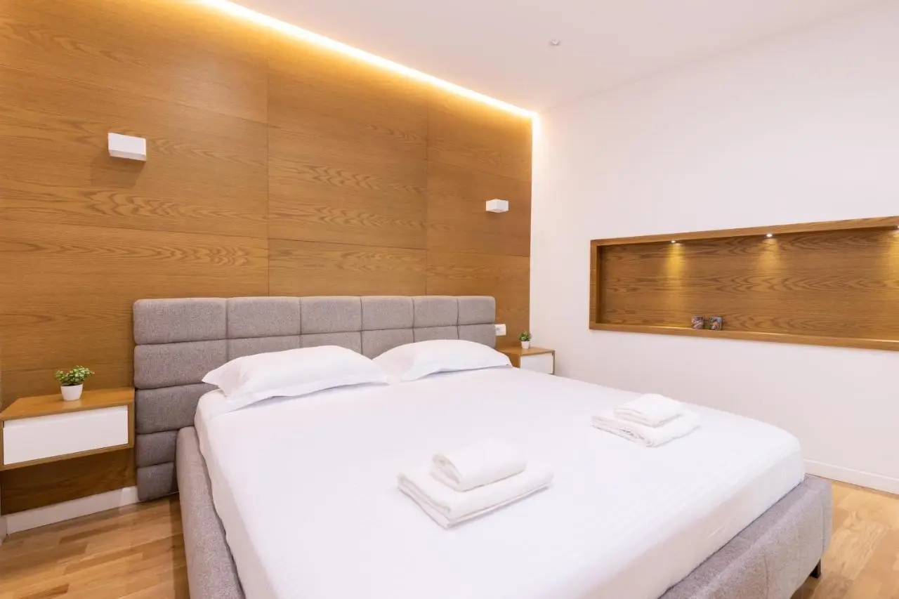 Exclusive 2 Bedrooms Apartment