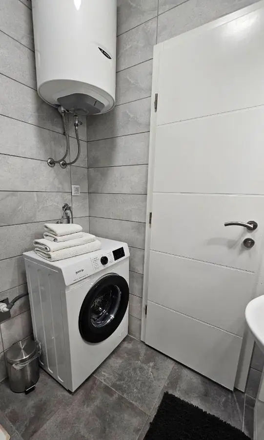 Stan na dan-Apartman Mia