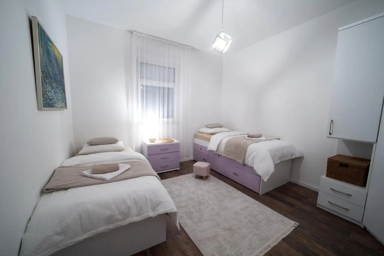 Ema's Oasis Mostar House, Your Perfect Getaway, Free Private Parking and Garden