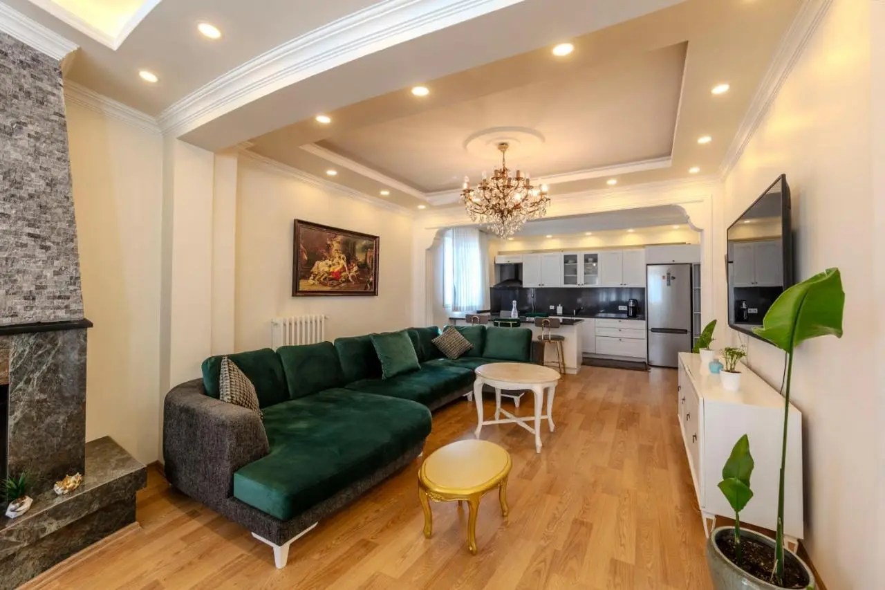 Dilek Apartments