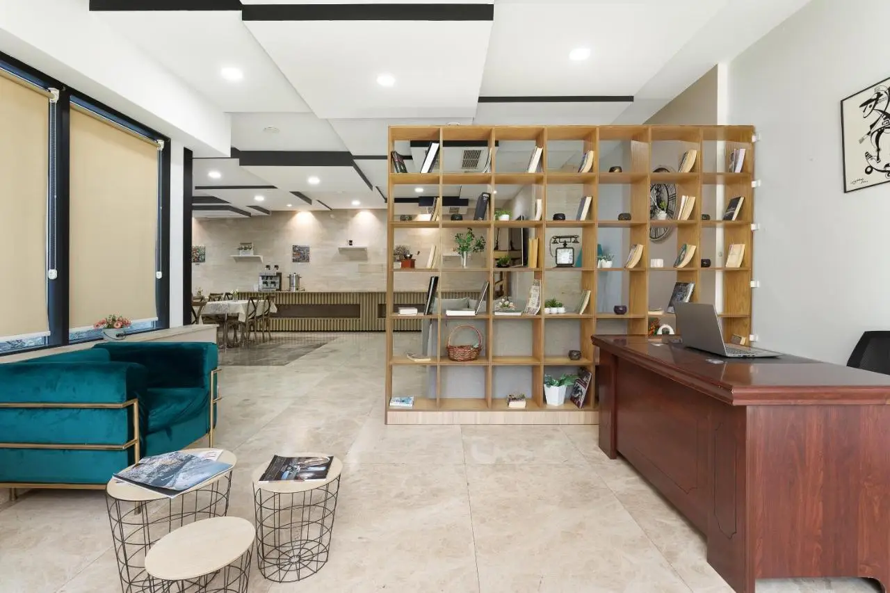 Iveria Inn Hotel