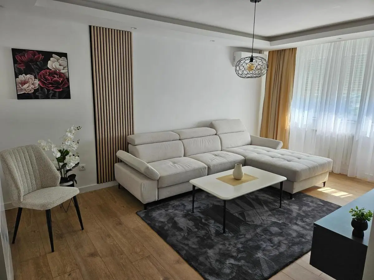 Apartman ENA