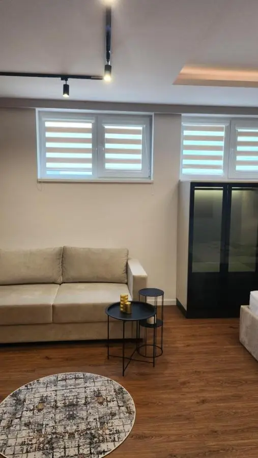 Apartmani Dobrinja - Free parking