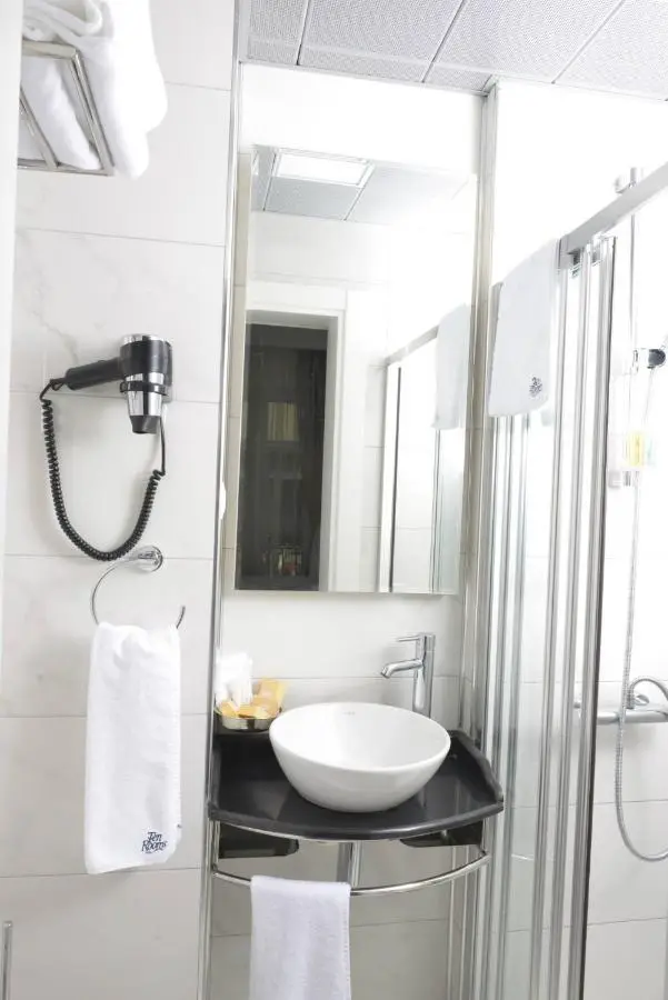 Ten Rooms Istanbul Hotel