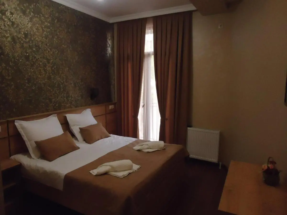 La'Rooms