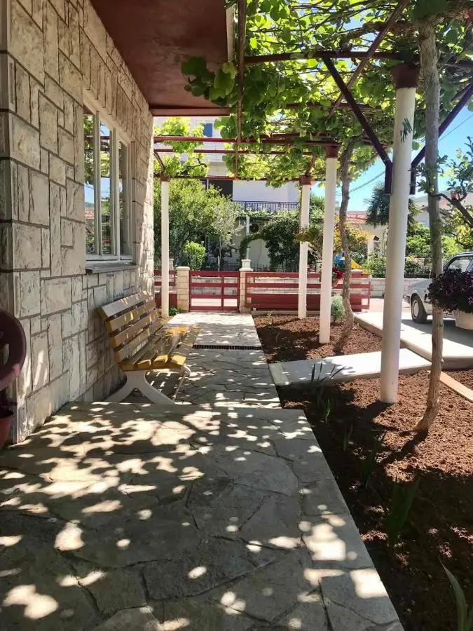 Apartmani RADA