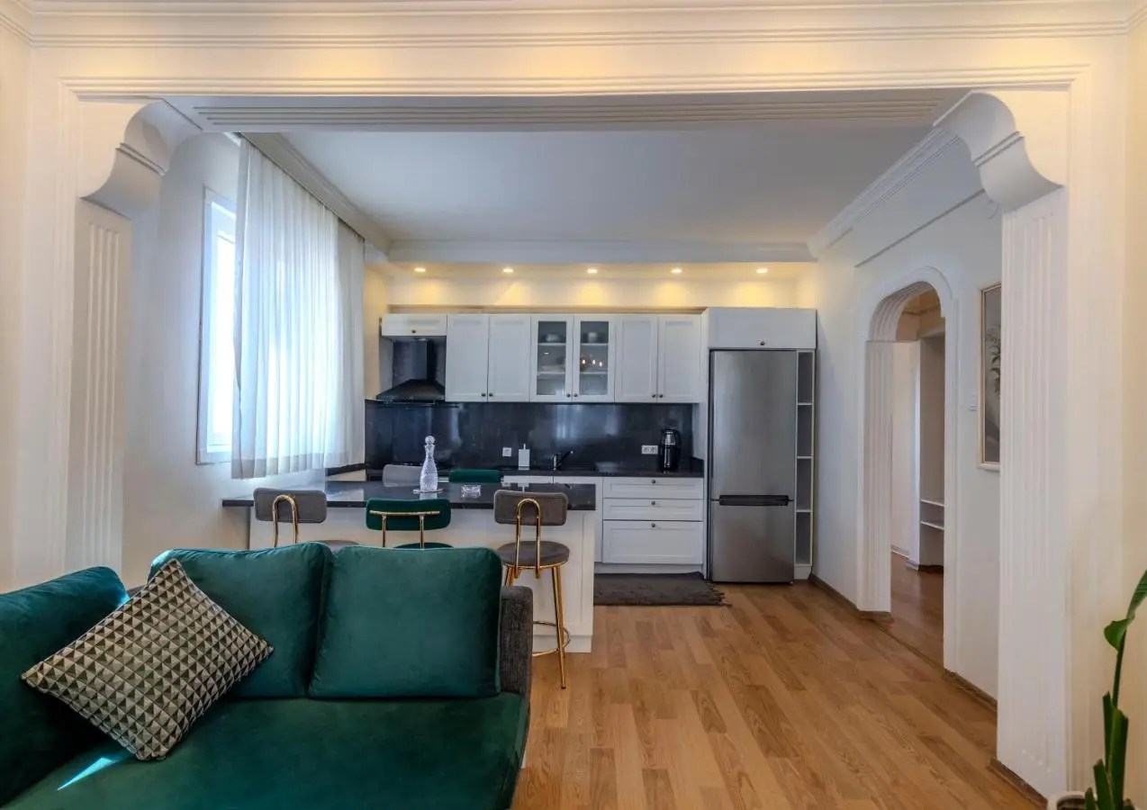 Dilek Apartments