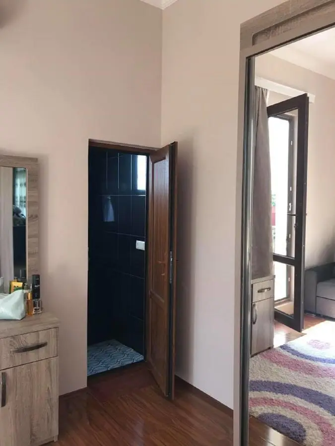 15 Kviparosi Guest House
