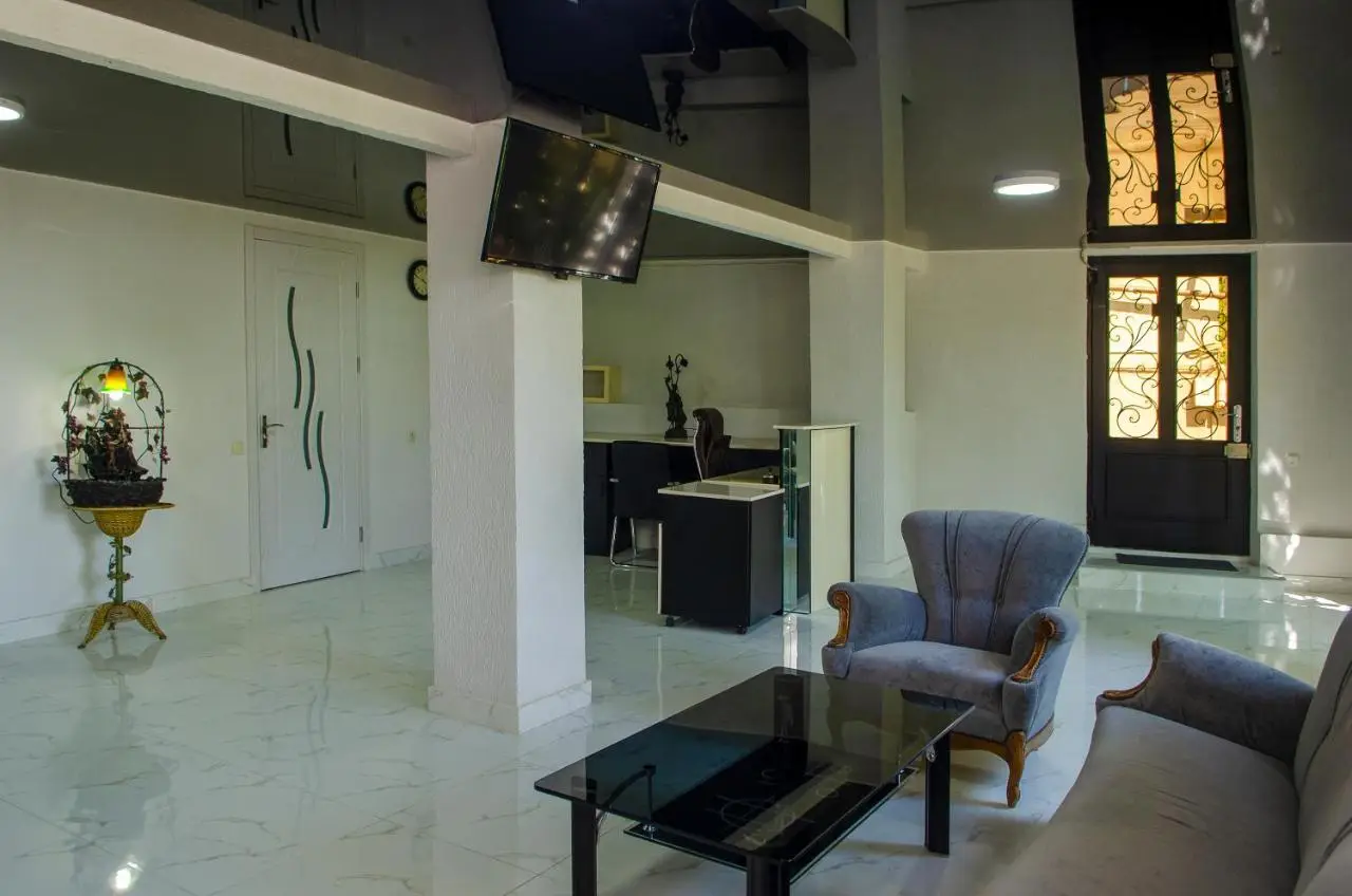 Hotel S.R