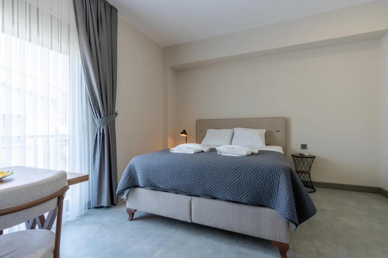 Loi Suite