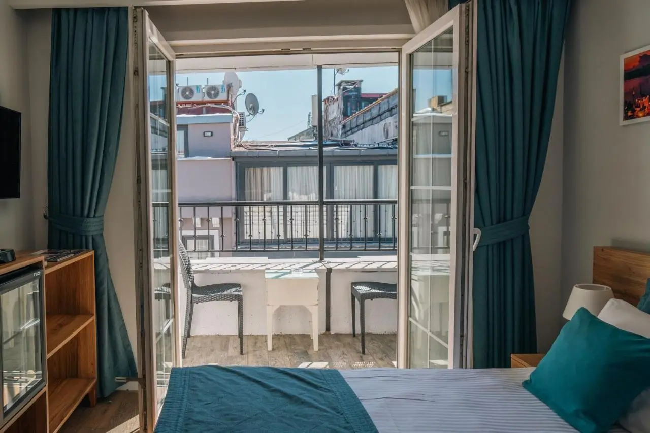 Taksim Santa Lucia Hotel