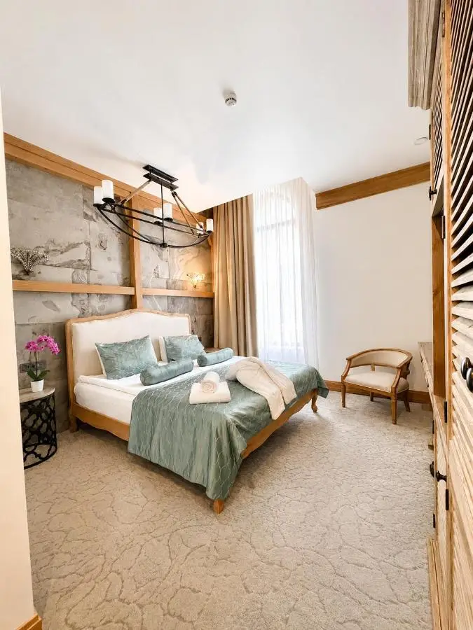 Shirvanshah Hotel