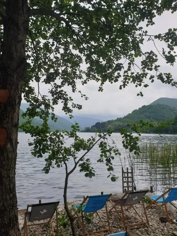 Jajce lake cottage-Plivsko jezero