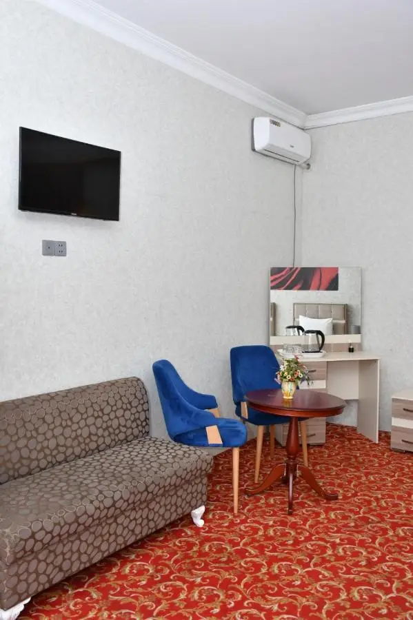 Old Town Hotel