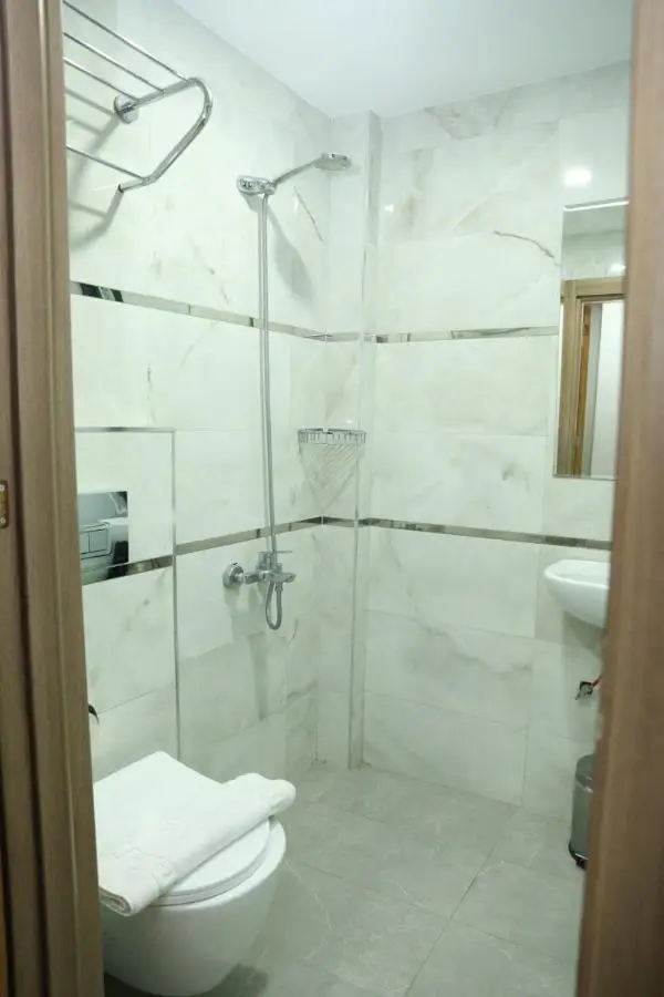 Yuvam Vari Hotel
