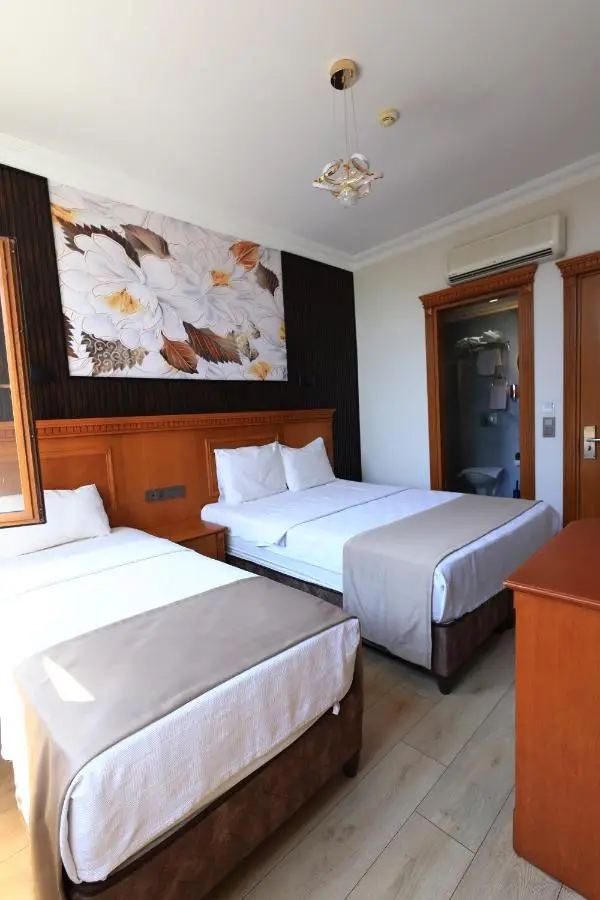 New House Hotel