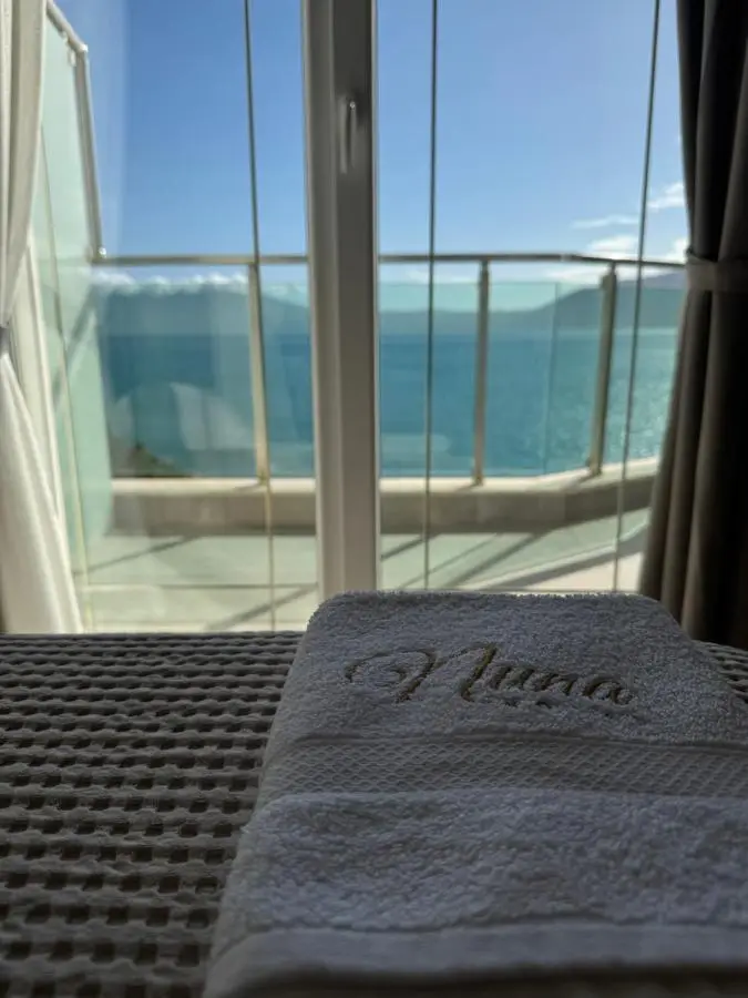 Nuna Hotel & Apartments