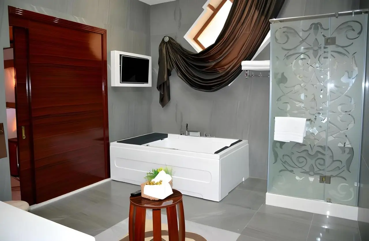Mariana Trench Hotel & Leisure Resort
