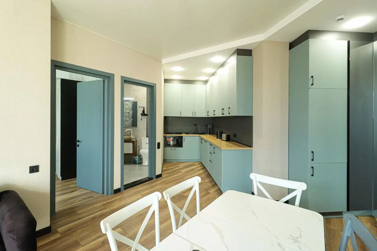 Luxurious 3BR Apartment W Stunning views