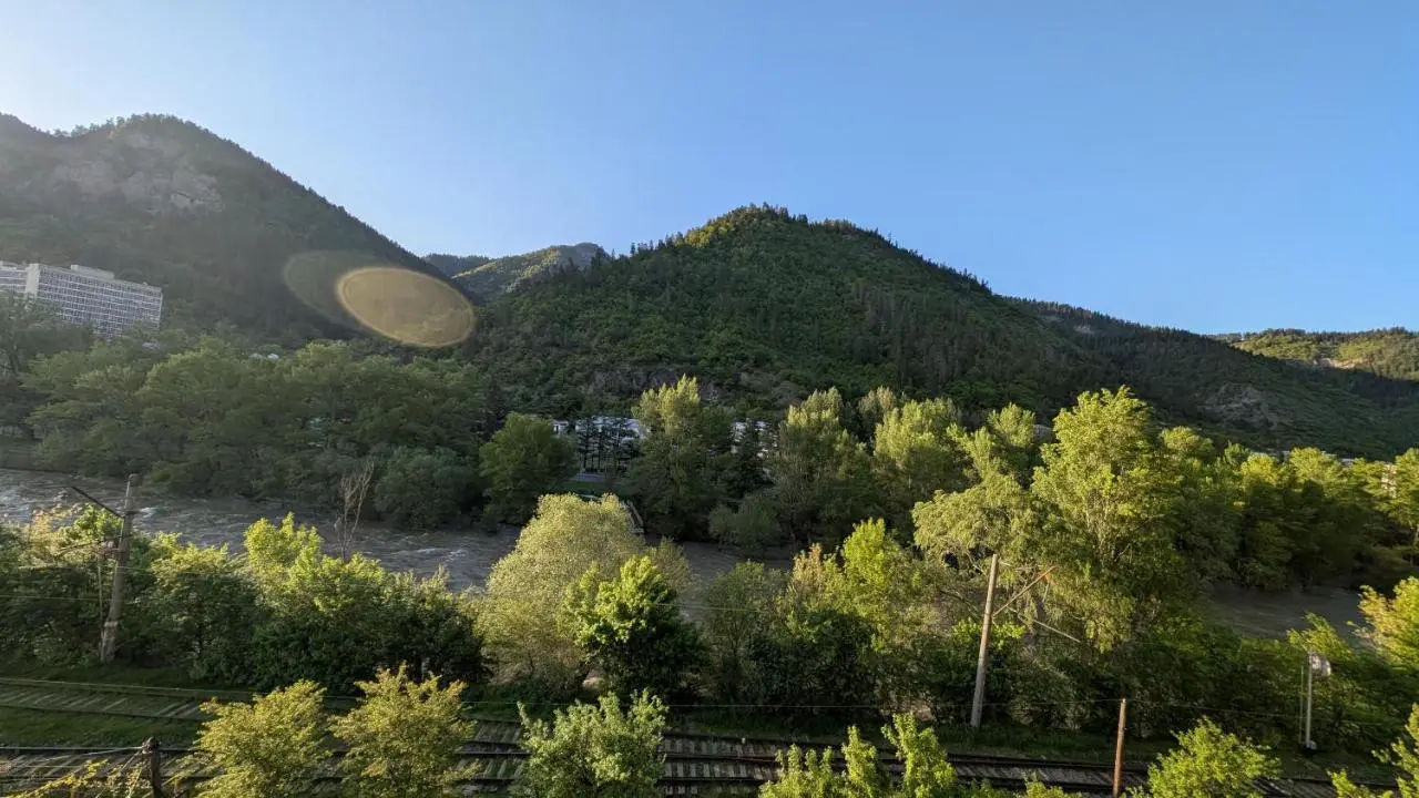Gari's apartment next to Borjomi Central Park