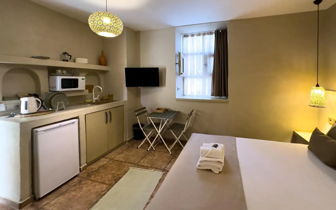The Easy Rooms Terrace
