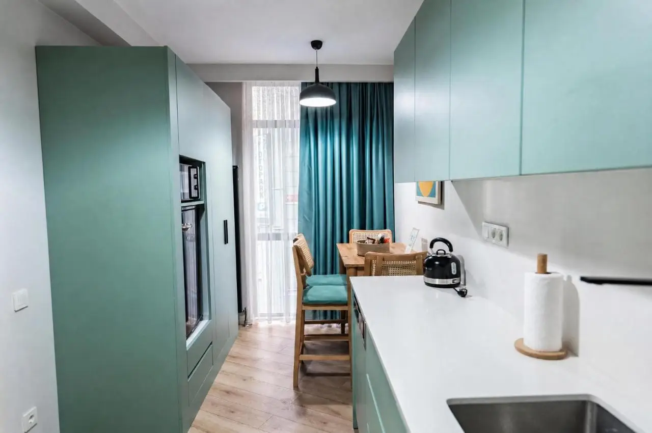 Bird Nest Suites