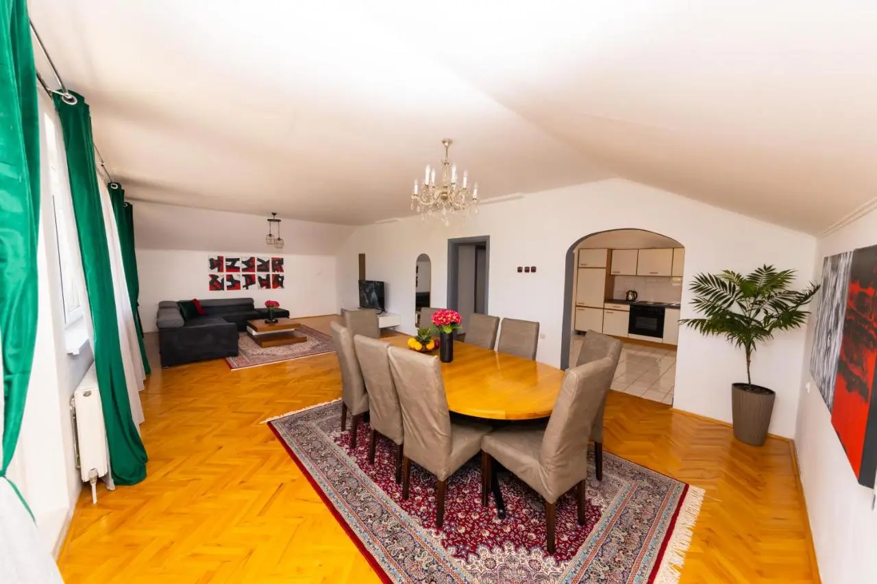 Khalilah Apartment 2